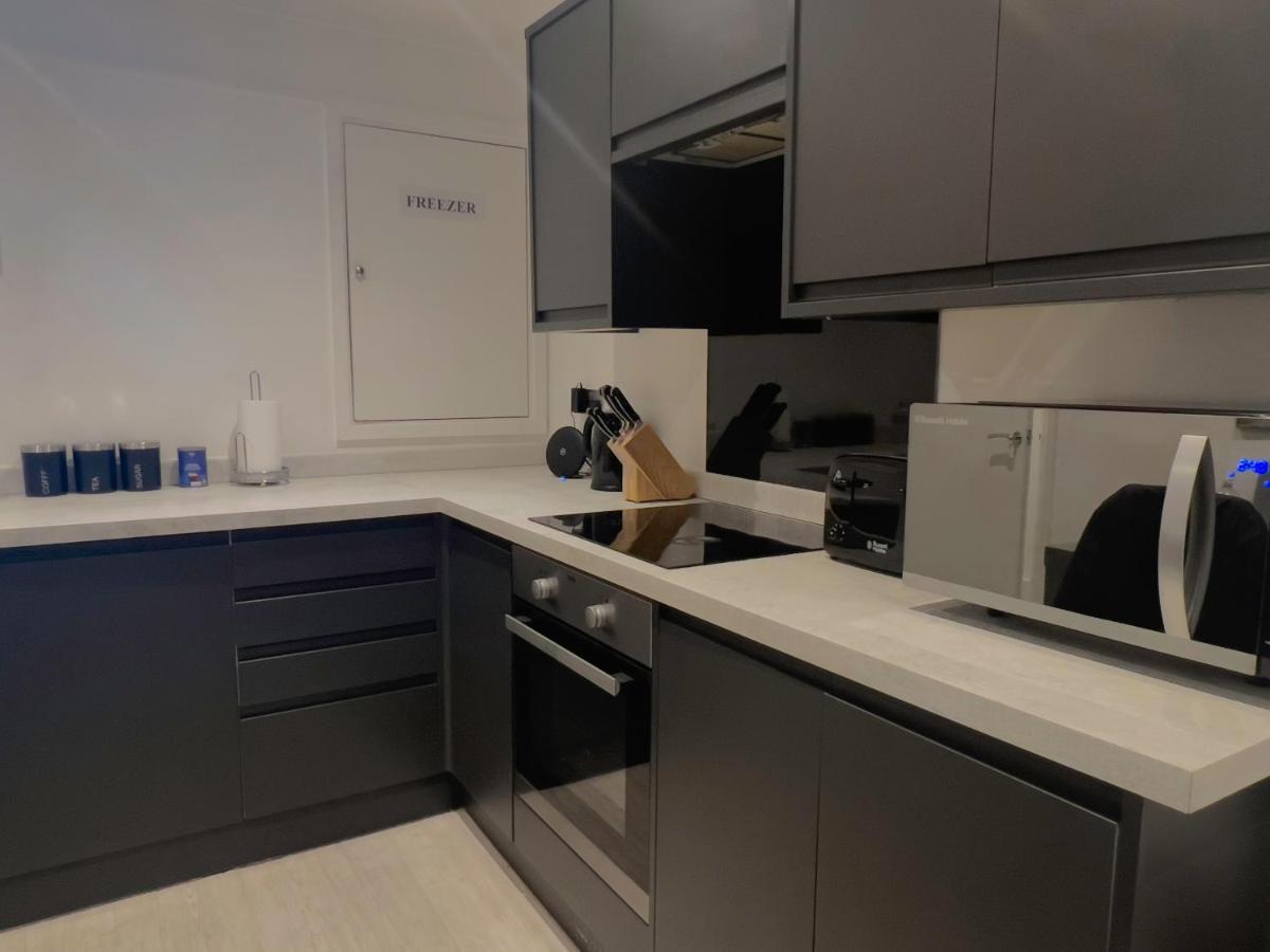 The Dragon Pad Boutique Apartment Royal Tunbridge Wells Eksteriør bilde