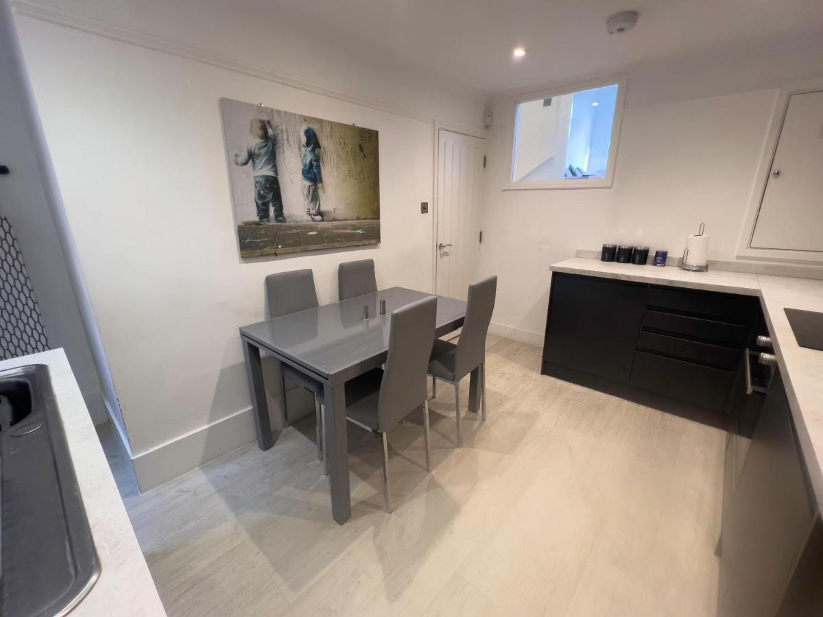 The Dragon Pad Boutique Apartment Royal Tunbridge Wells Eksteriør bilde