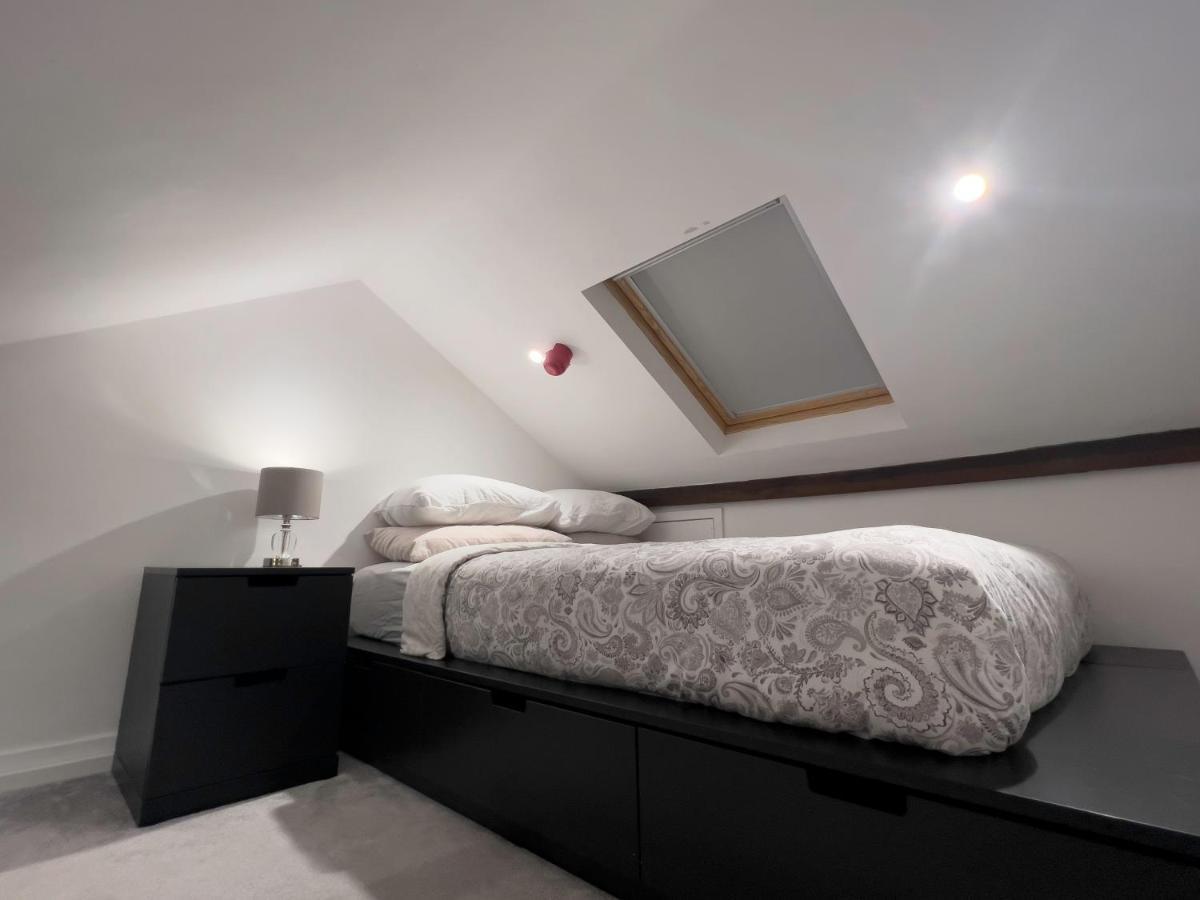 The Dragon Pad Boutique Apartment Royal Tunbridge Wells Eksteriør bilde
