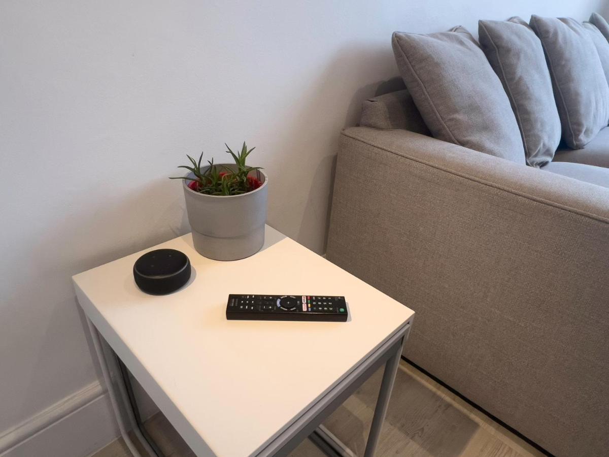 The Dragon Pad Boutique Apartment Royal Tunbridge Wells Eksteriør bilde