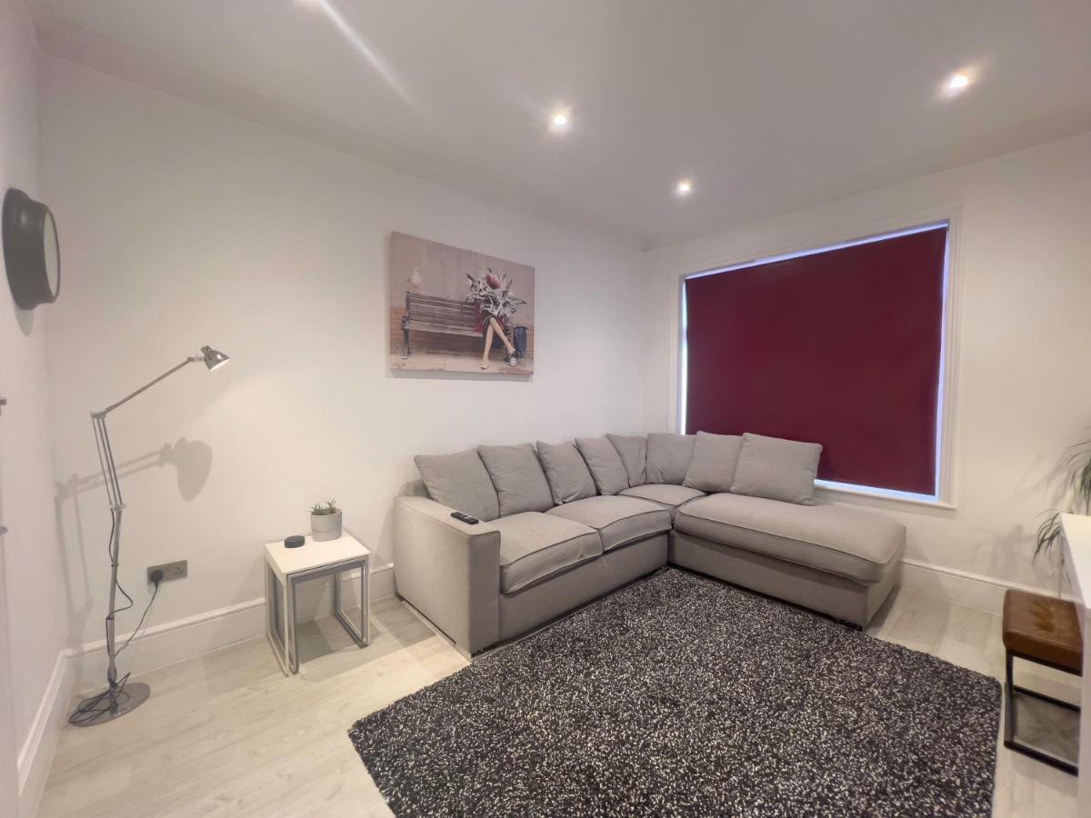 The Dragon Pad Boutique Apartment Royal Tunbridge Wells Eksteriør bilde