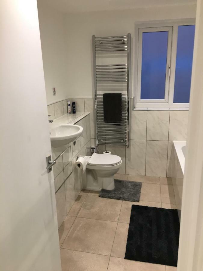 The Dragon Pad Boutique Apartment Royal Tunbridge Wells Eksteriør bilde